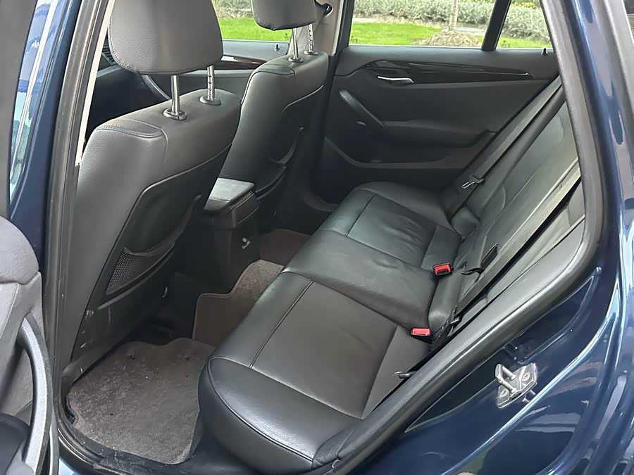 BMW X1 (Imported) 2010 immagine di auto #10