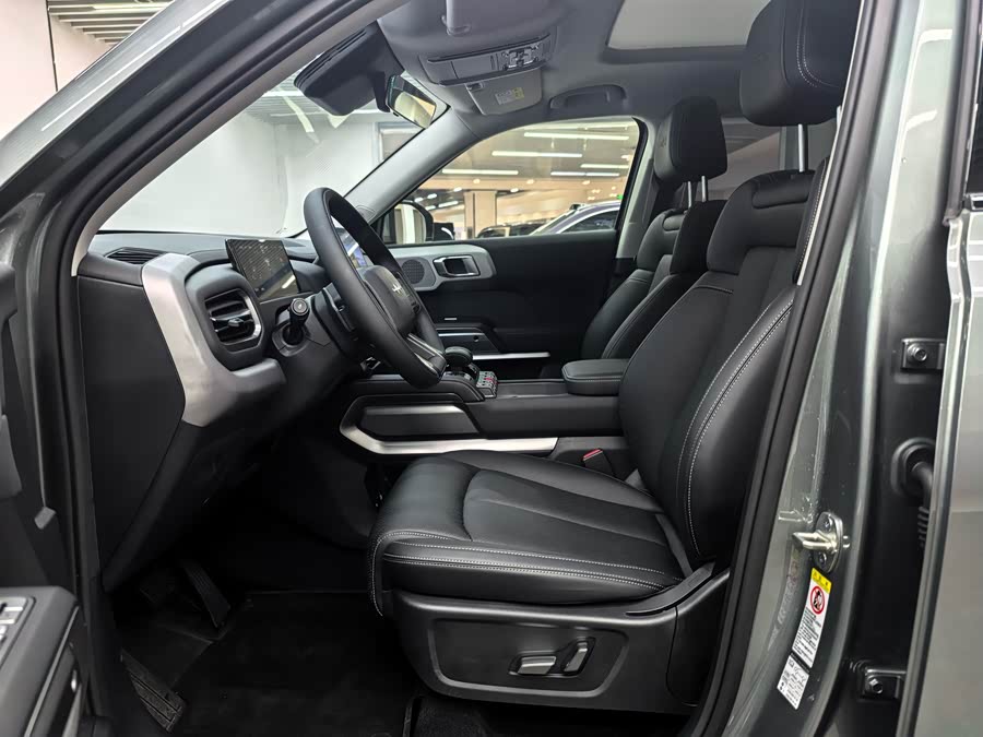 FangChengBao Tiger 3 2025 #10 FangChengBao Tiger 3 2025 car image #10