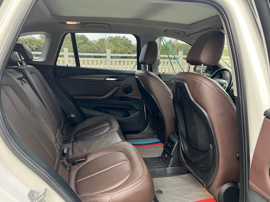 BMW X1 New Energy 2018 car image #10