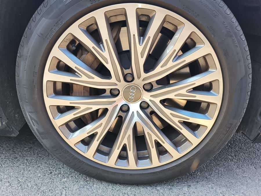 Audi A8 New Energy 2021 car image #10