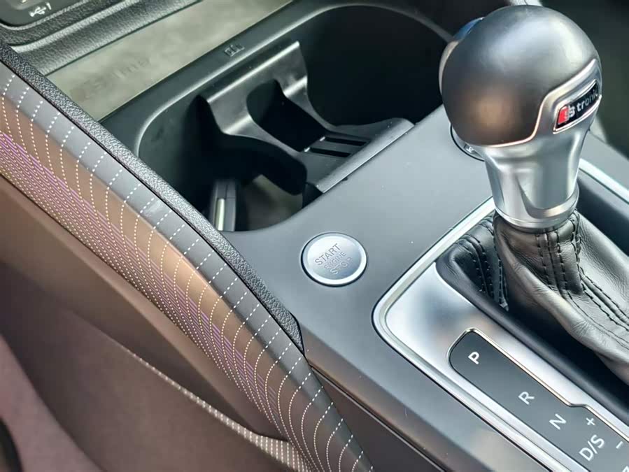 Audi Q2L 2020 изображение автомобиля #10