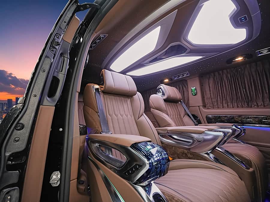 Mercedes-Benz Vito 2025 #10 Mercedes-Benz Vito 2025 car image #10