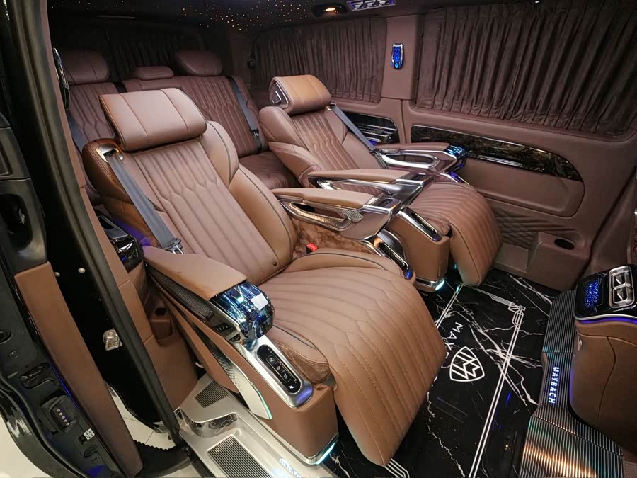 Mercedes-Benz Vito 2025 car image #10