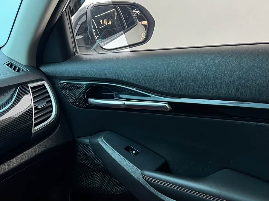Kia Stonic 2022 car image #10