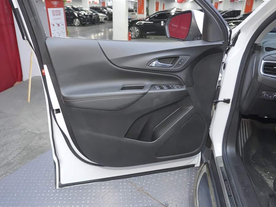 Chevrolet Equinox 2019 #10 Chevrolet Equinox 2019 car image #10