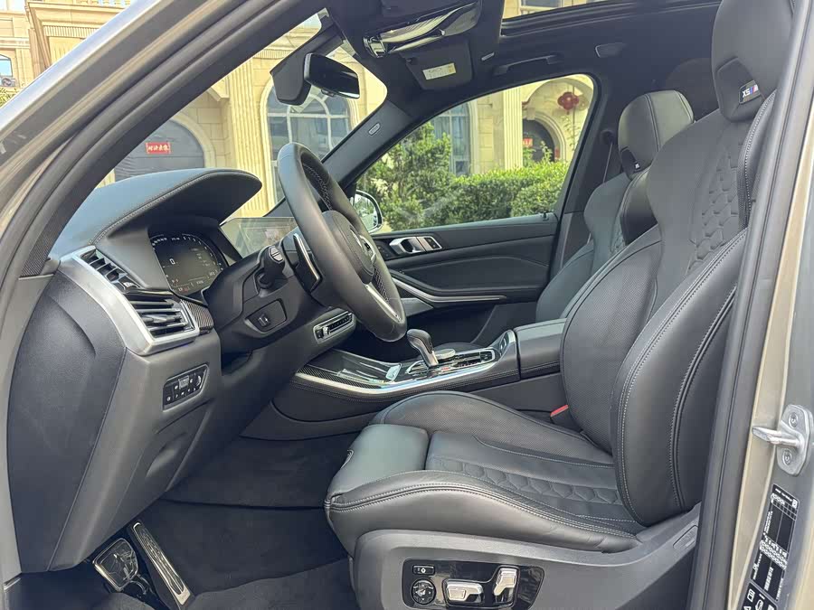 BMW X5 M 2020 car image #10