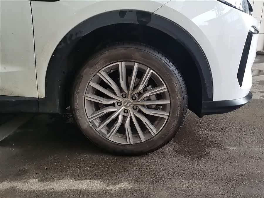 Jetour X70 C-DM 2024 #10 Jetour X70 C-DM 2024 car image #10