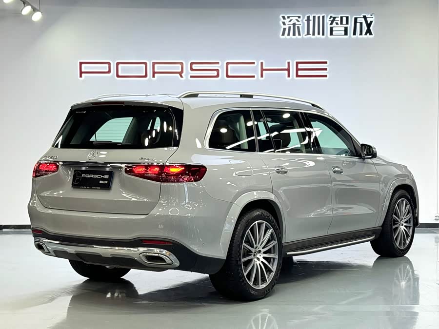 Mercedes-Benz GLS Class 2023 car image #10