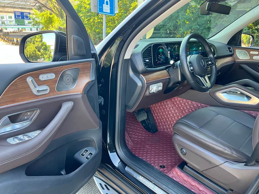 Mercedes-Benz GLE Class New Energy 2022 car image #10