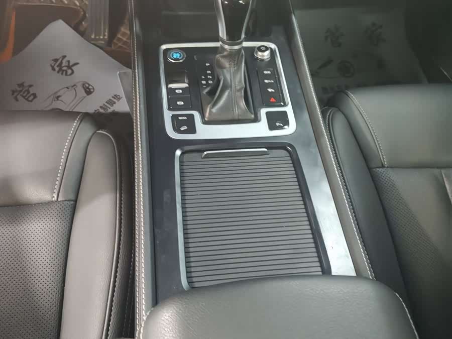 BYD Tang 2019 car image #10