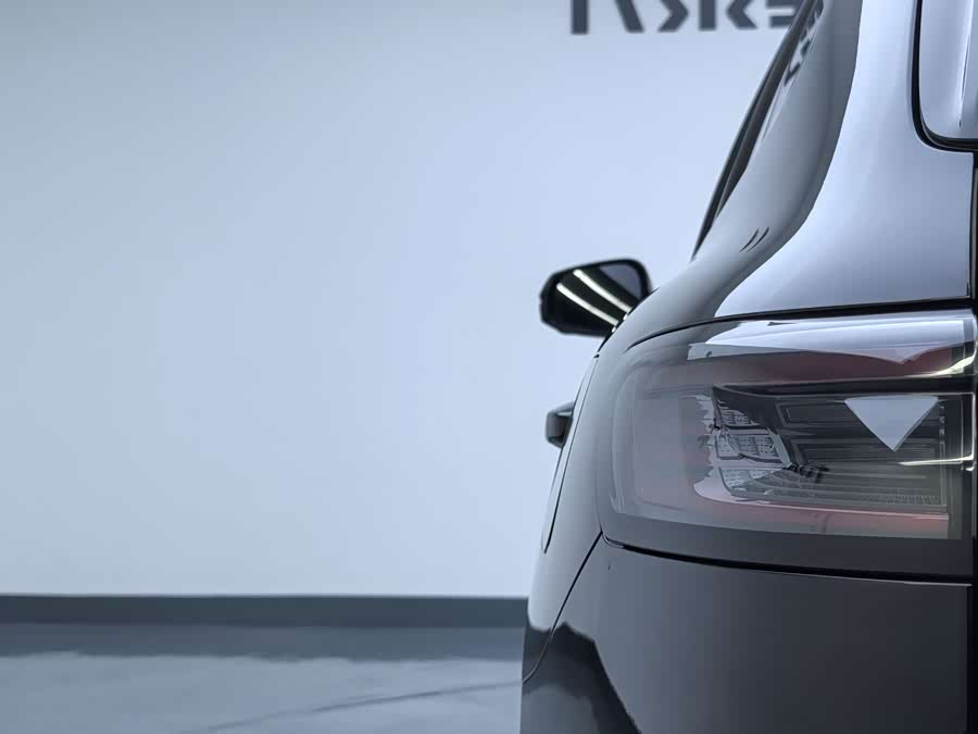 GEELY 2024 #10 GEELY 2024 car image #10