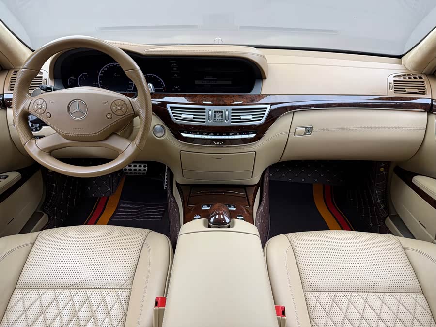 Mercedes-Benz S AMG 2010 car image #10