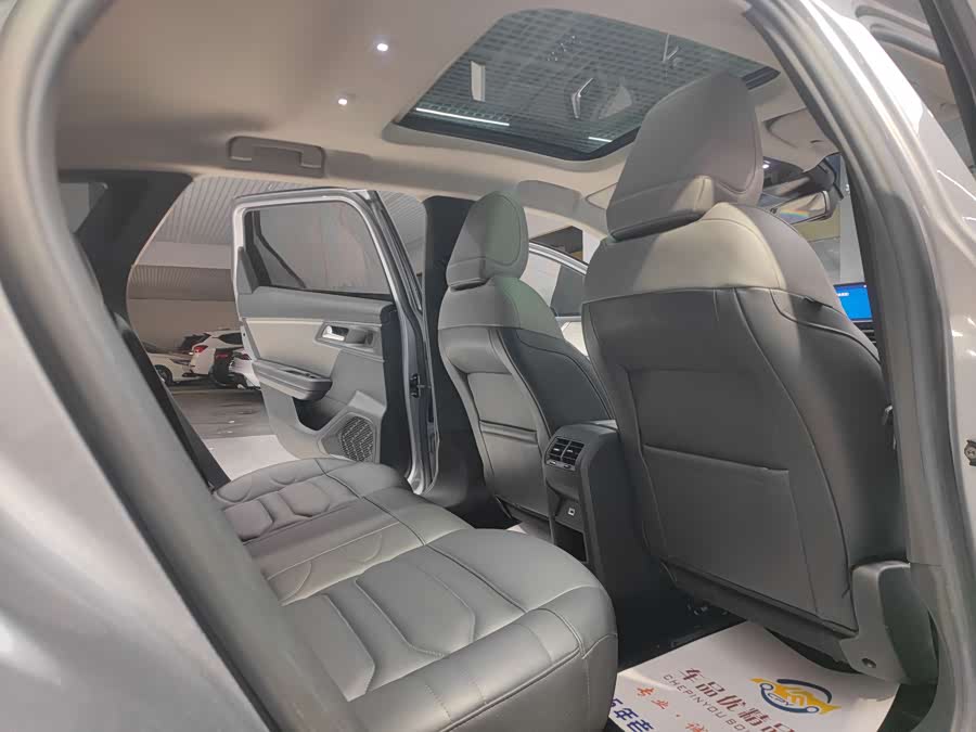 Citroen C5 X 2021 car image #10