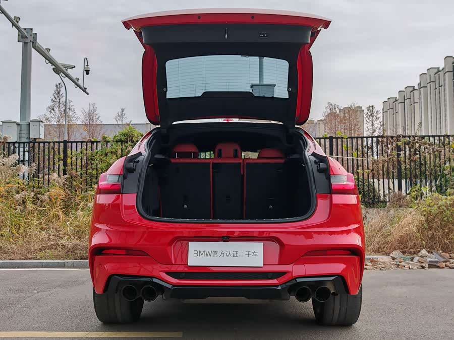 BMW X4 M 2021 immagine di auto #10