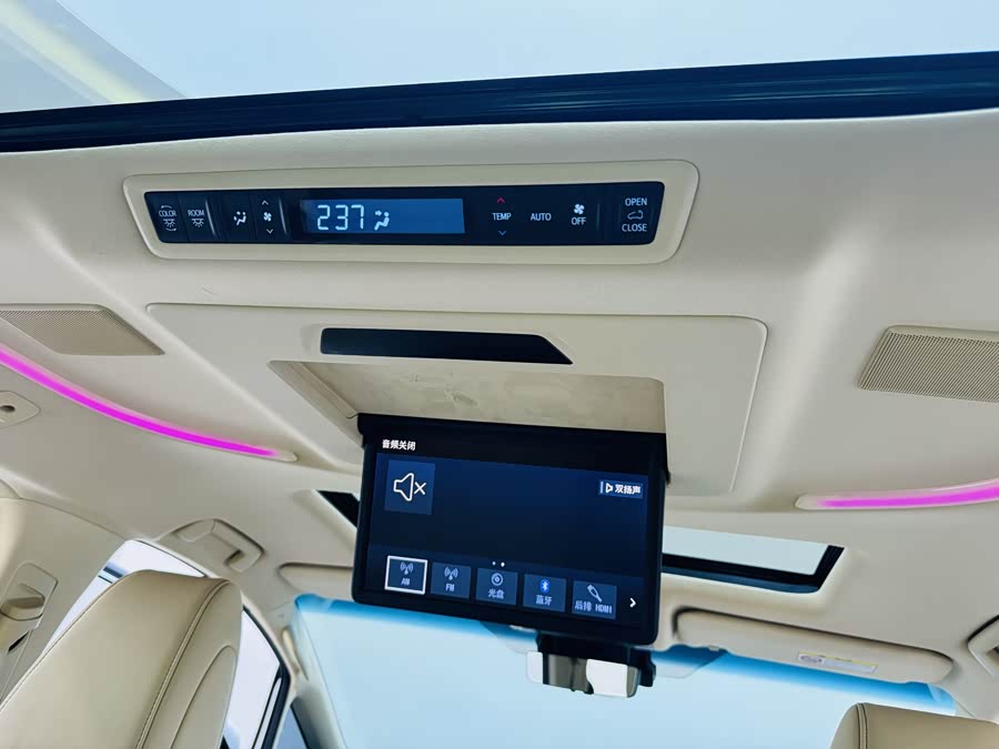 Toyota Vellfire 2023 #10 Toyota Vellfire 2023 immagine di auto #10