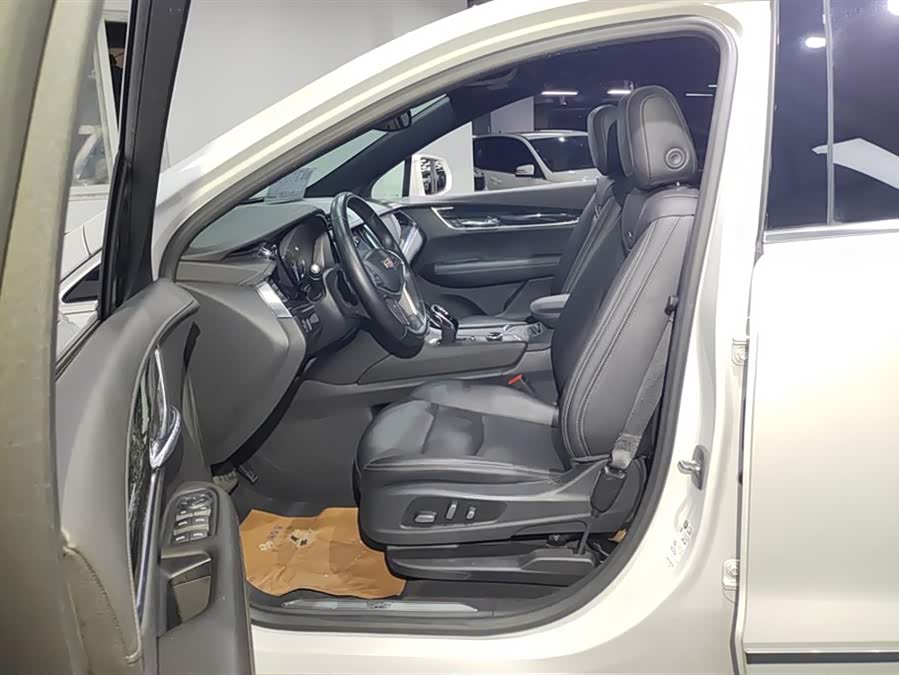 2021 car image #10