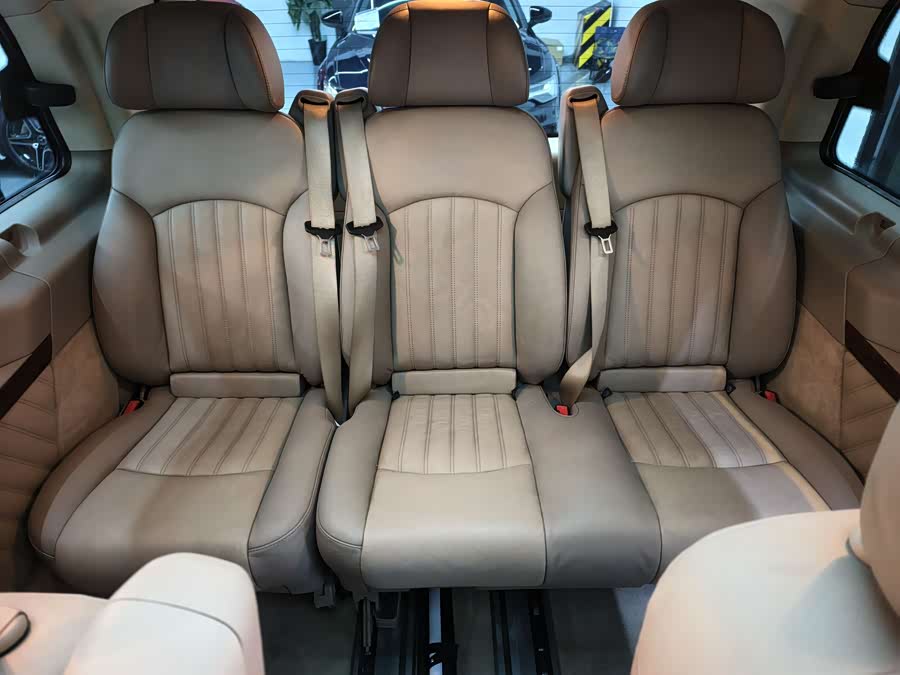 奔驰 唯雅诺 2013 汽车图片 #10