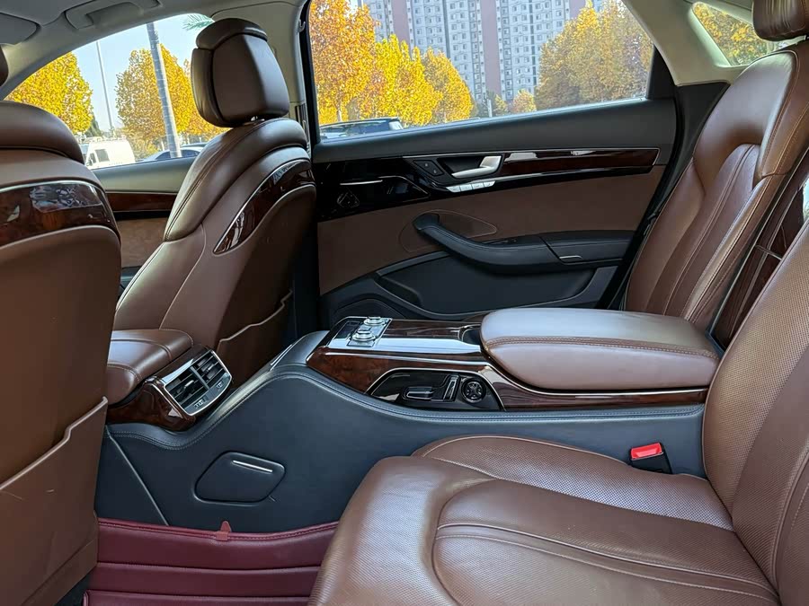 Audi A8 2013 image de voiture #10