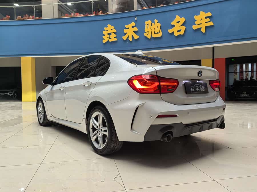 BMW 1 Series 2021 car image #10