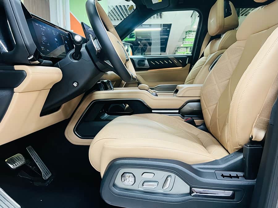 FangChengBao Leopard 8 2024 car image #10
