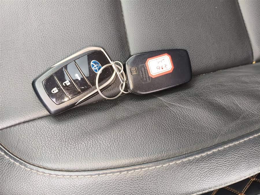 Toyota Corolla Hybird E+ 2021 immagine di auto #10