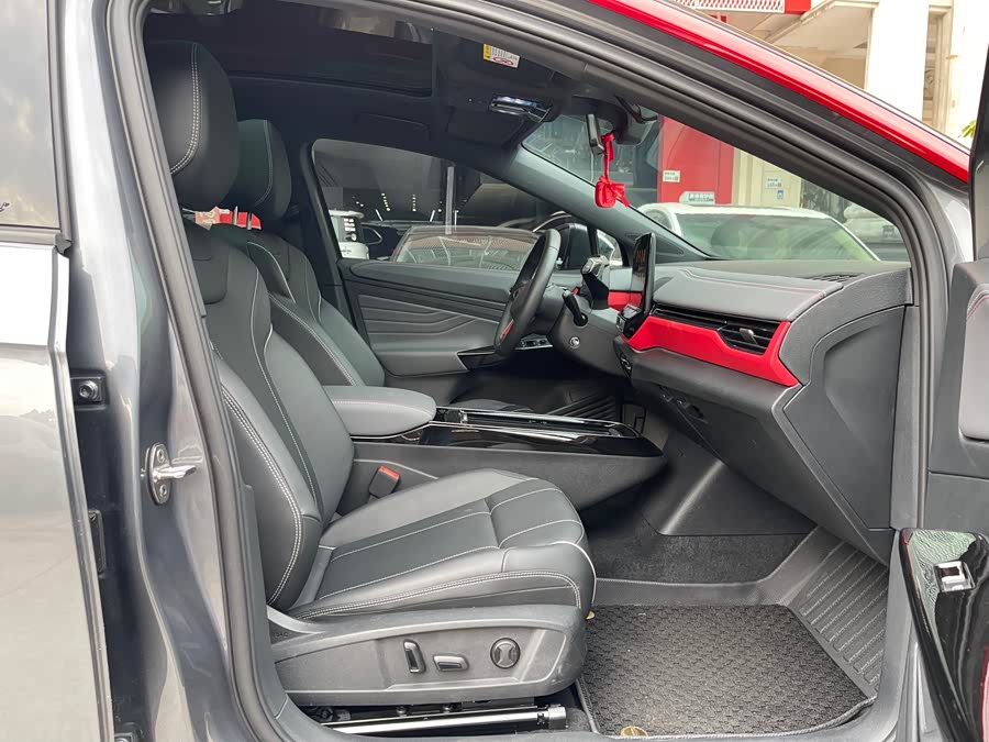 Volkswagen ID.4 X 2023 #10 Volkswagen ID.4 X 2023 car image #10