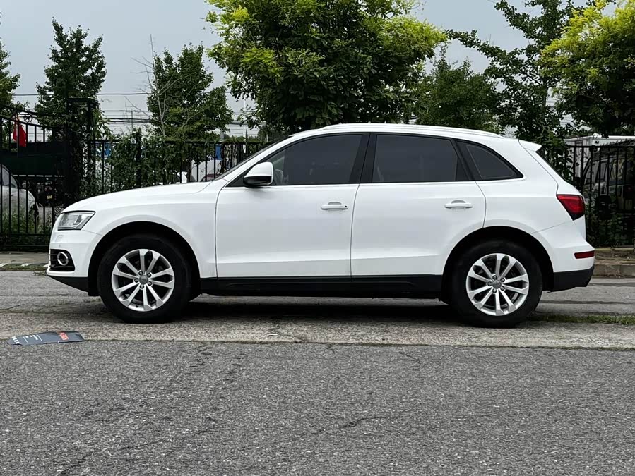 Audi Q5 2014 car image #10