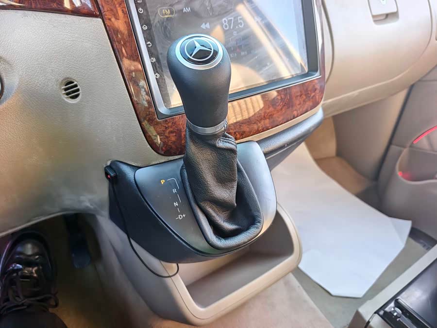 奔驰 唯雅诺 2013 汽车图片 #10