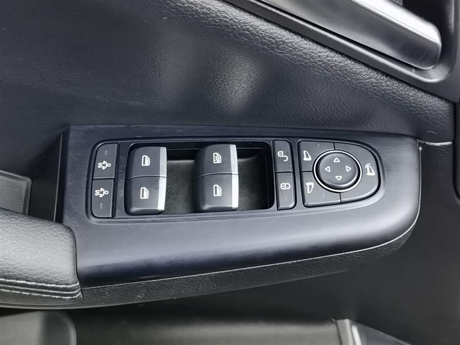 BYD Tang 2020 image de voiture #10