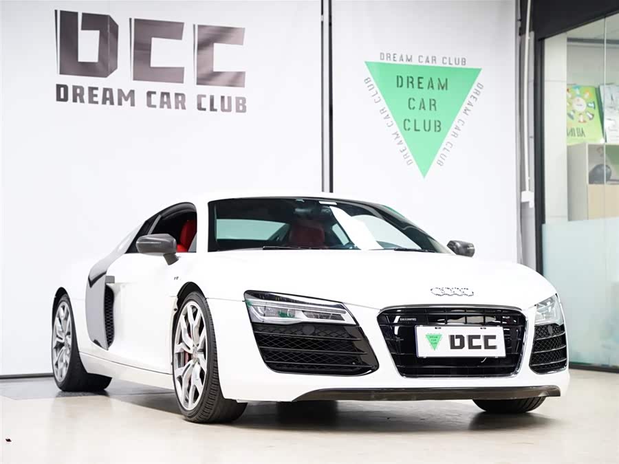 Audi R8 2016 car image #10