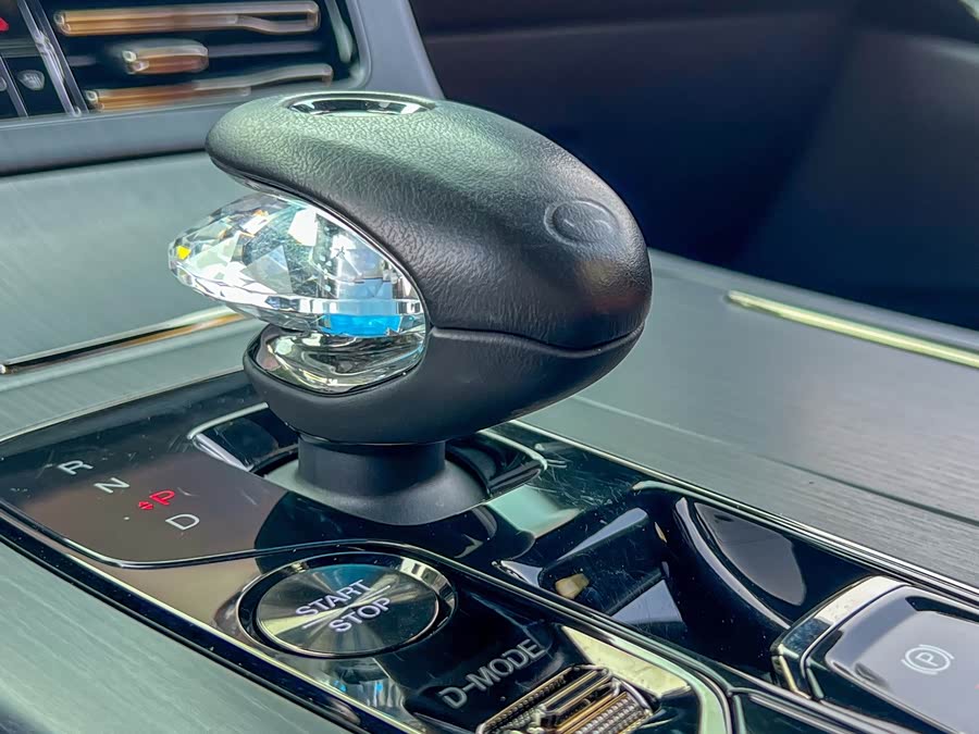 GAC Trumpchi E9 2024 #10 GAC Trumpchi E9 2024 car image #10