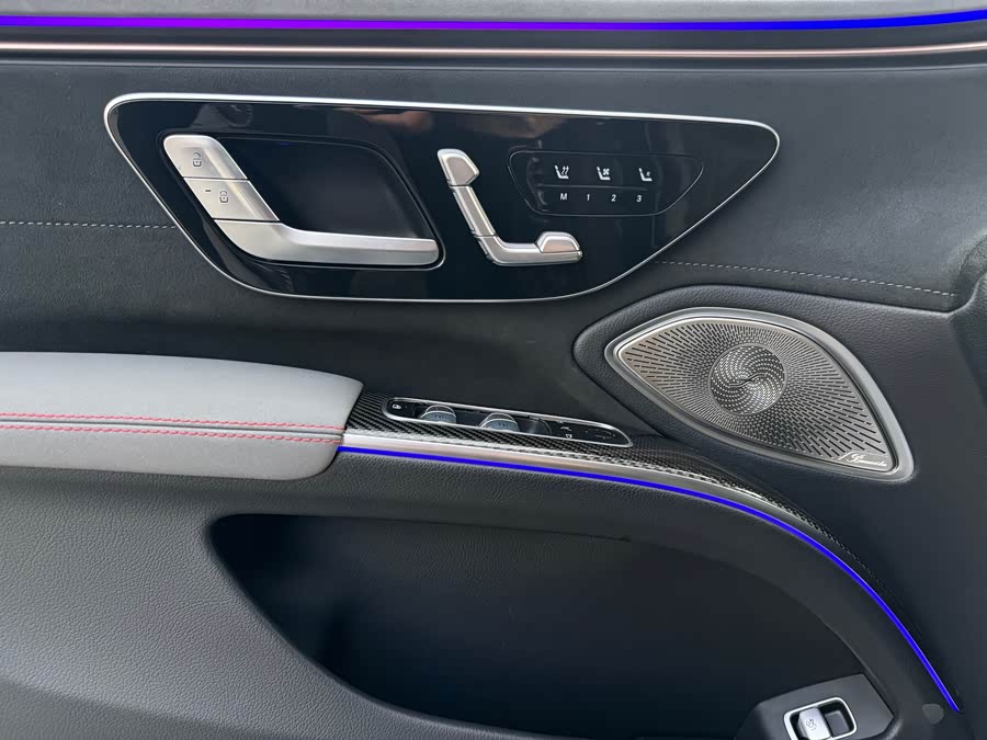 Mercedes-Benz EQS AMG 2024 #10 Mercedes-Benz EQS AMG 2024 car image #10