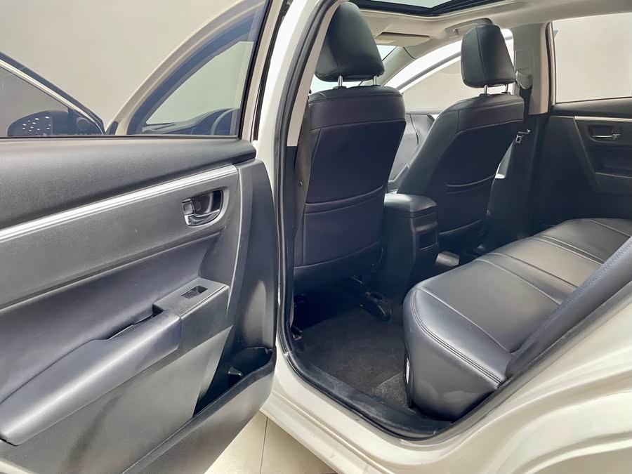 丰田 卡罗拉 2018 汽车图片 #10