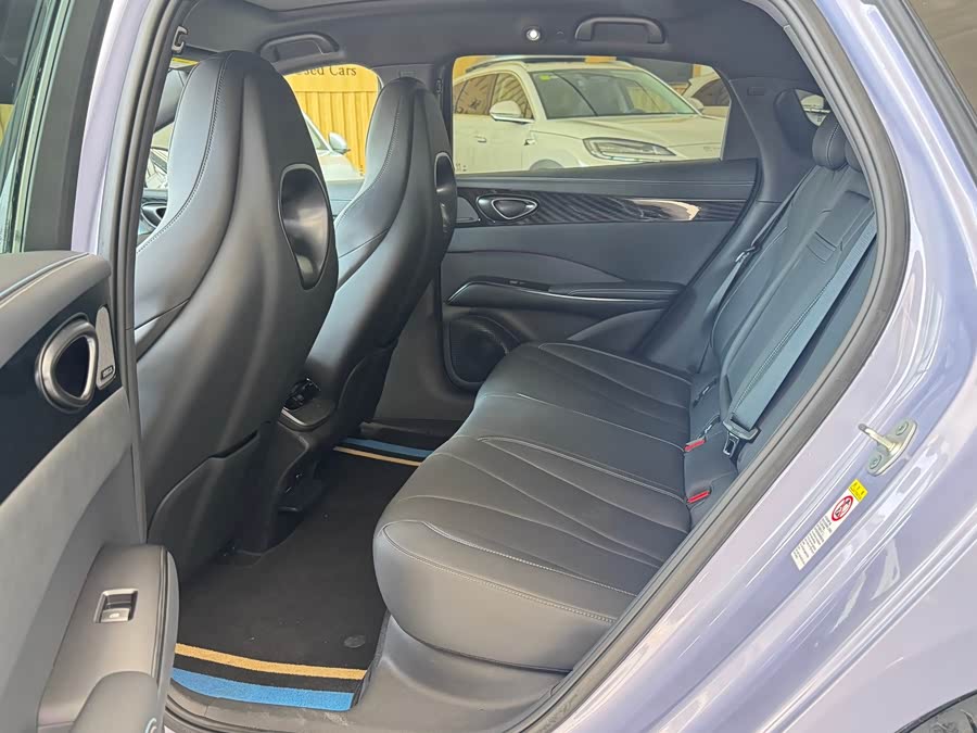 BYD Seal 2025 car image #10