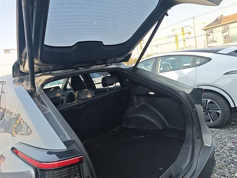 Toyota bZ4X 2024 immagine di auto #10