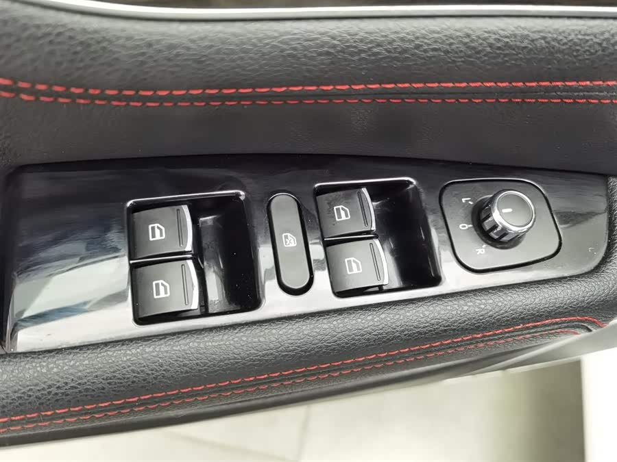 Great Wall C50 2015 #10 Great Wall C50 2015 car image #10