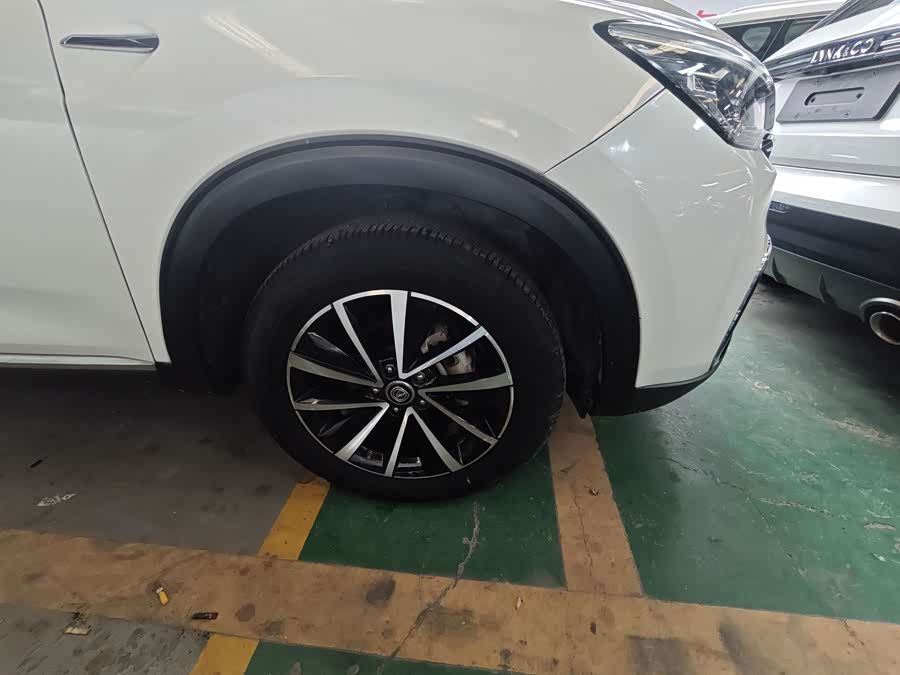 Changan CS85 Coupe 2019 car image #10