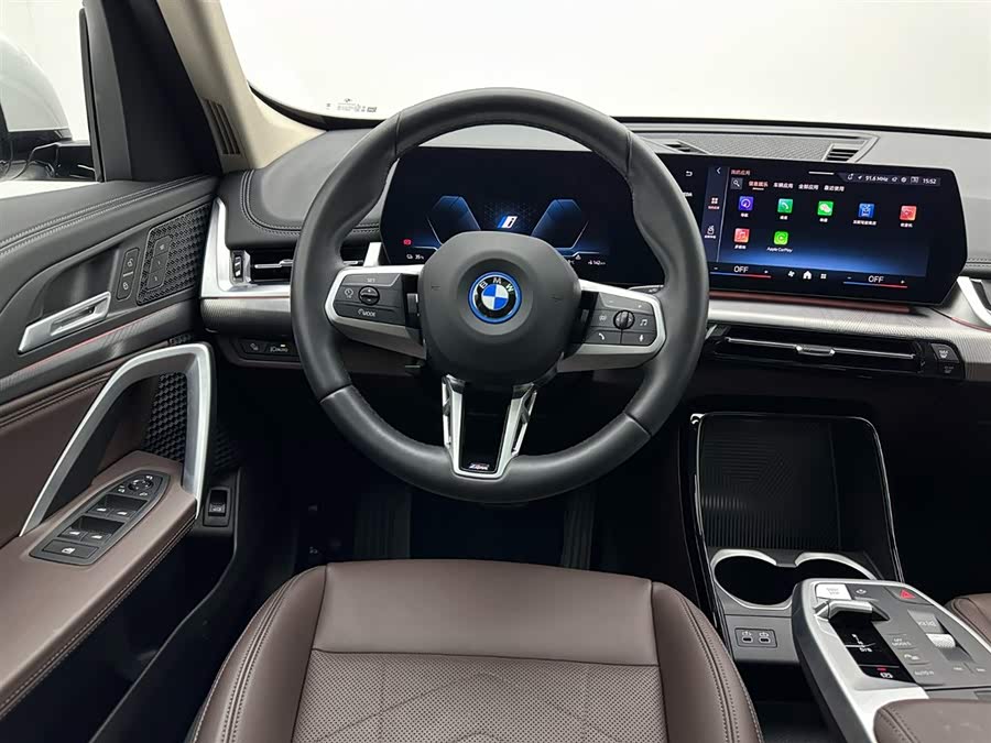 BMW iX1 2024 #10 BMW iX1 2024 imagem de carro #10