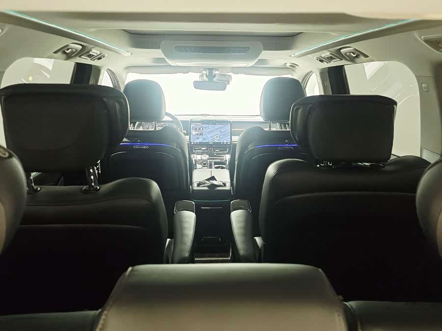 广汽传祺 传祺M8 2023 汽车图片 #10