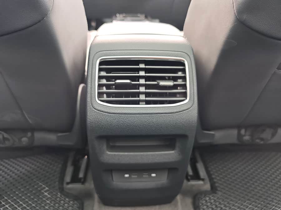 Volkswagen ID.4 Crozz 2023 car image #10