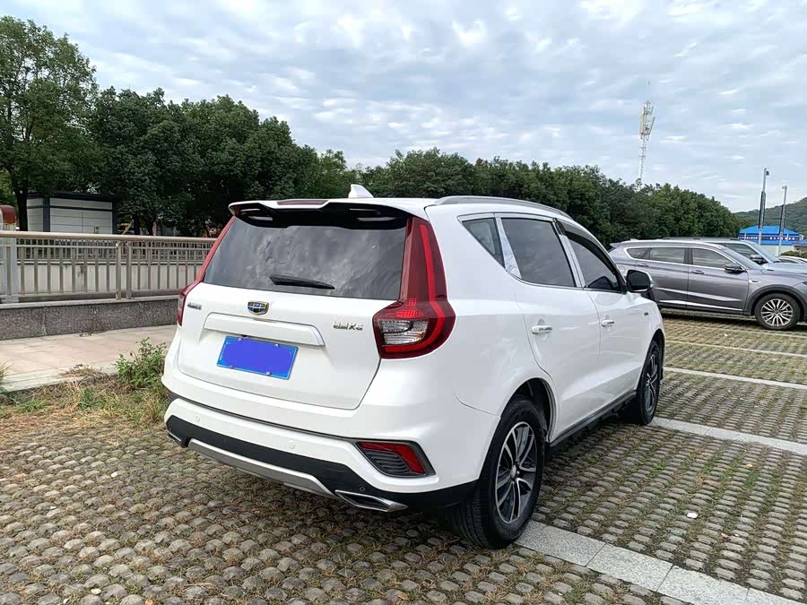 GEELY Vision X6 2019 imagen de coche #10