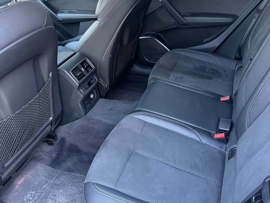 Audi Q5L Sportback 2022 #10 Audi Q5L Sportback 2022 immagine di auto #10