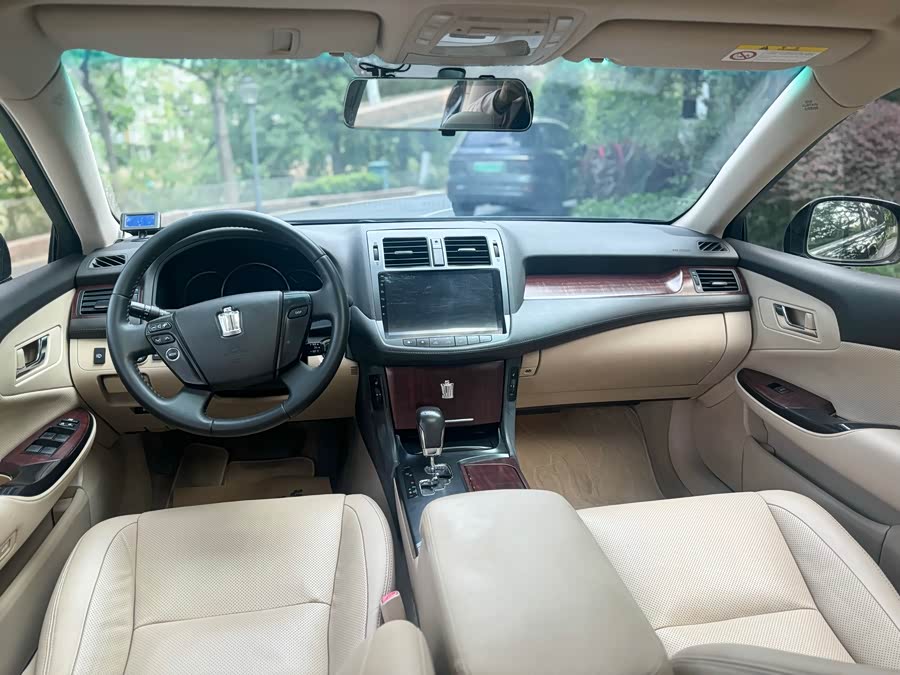 丰田 皇冠 2012 汽车图片 #10