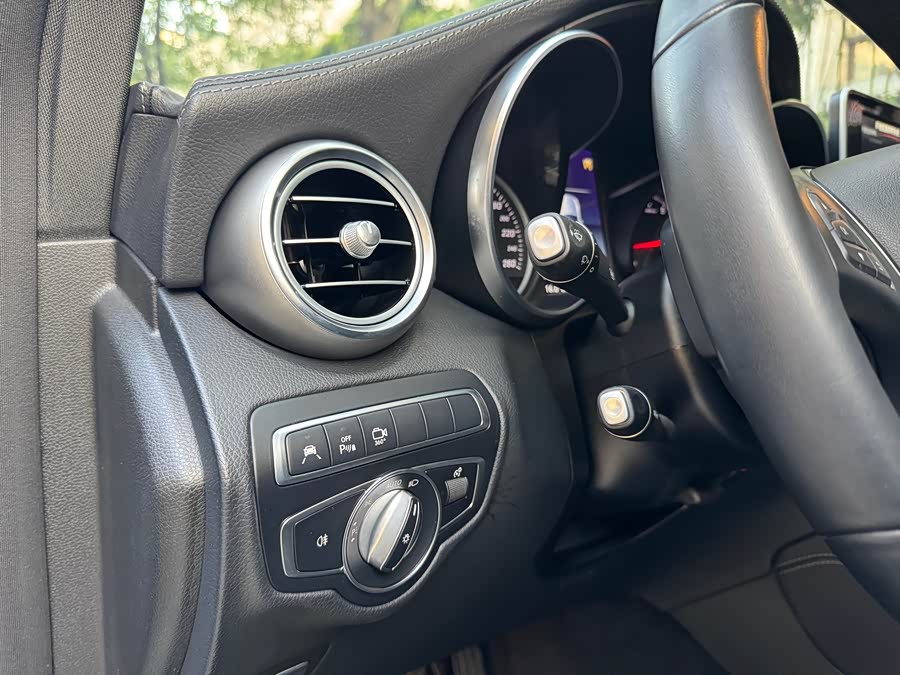 Mercedes-Benz GLC Coupe 2019 car image #10