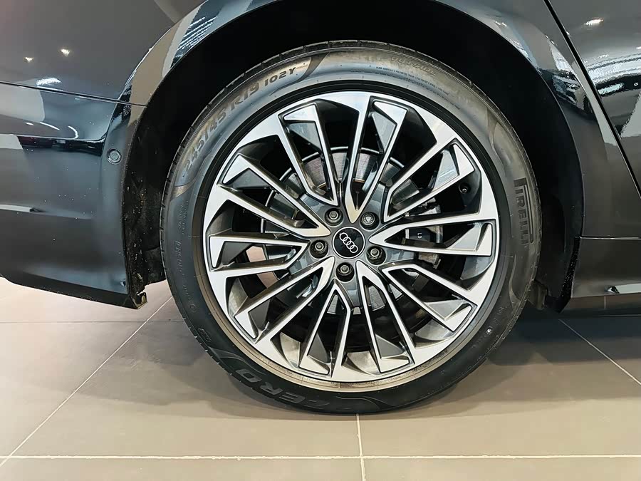 Audi A6L New Energy 2021 #10 Audi A6L New Energy 2021 car image #10