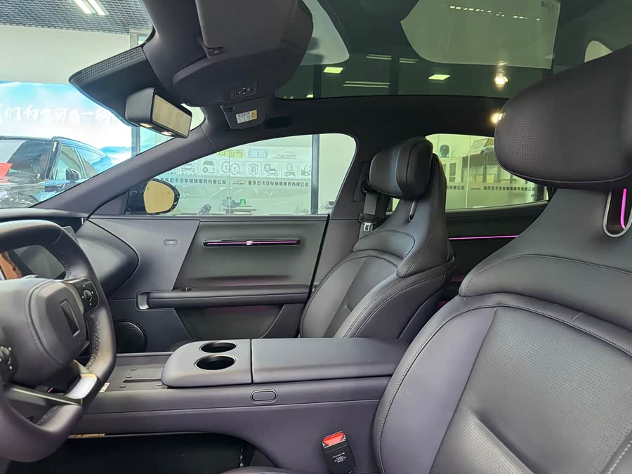 阿维塔 阿维塔06 2025 汽车图片 #10