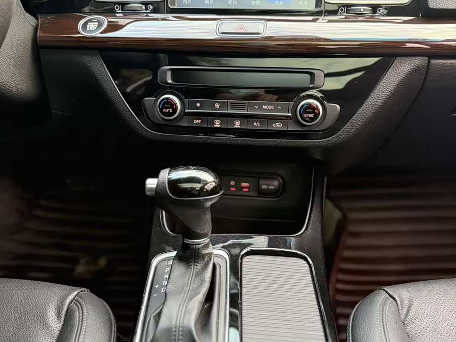 起亚 起亚K4 2016 汽车图片 #10