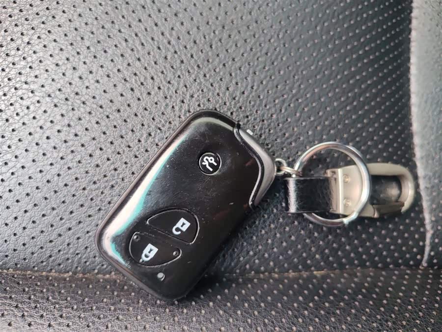 BYD S6 2014 car image #10