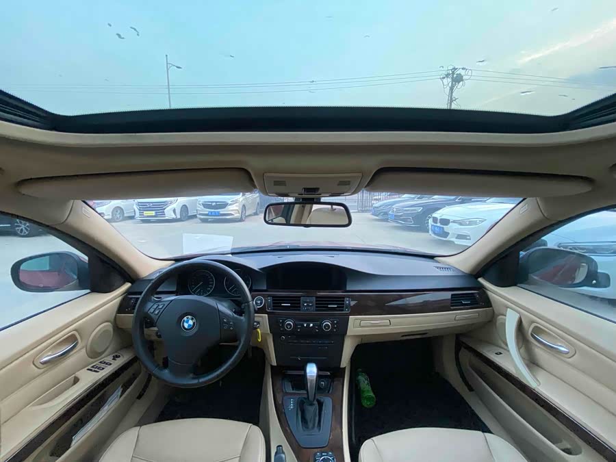 BMW 3 Series (Imported) 2010 car image #10