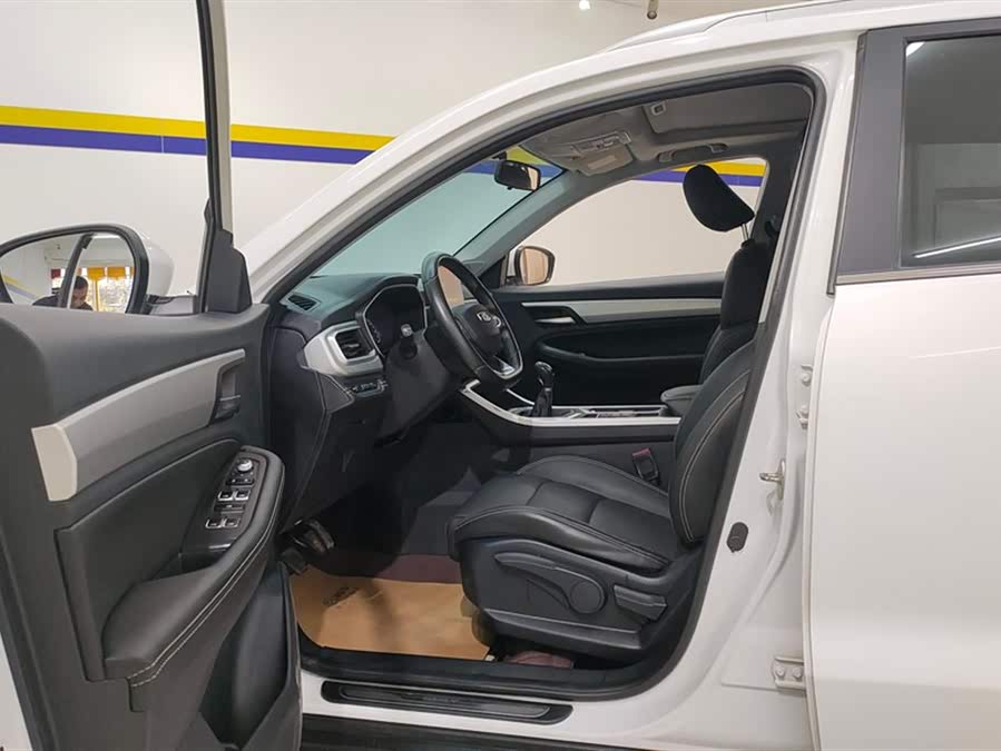GEELY Vision X6 2021 car image #10